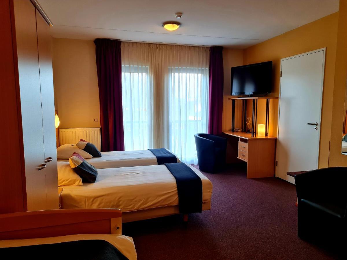 Hotel Restaurant 'T Trefpunt Made Bagian luar foto