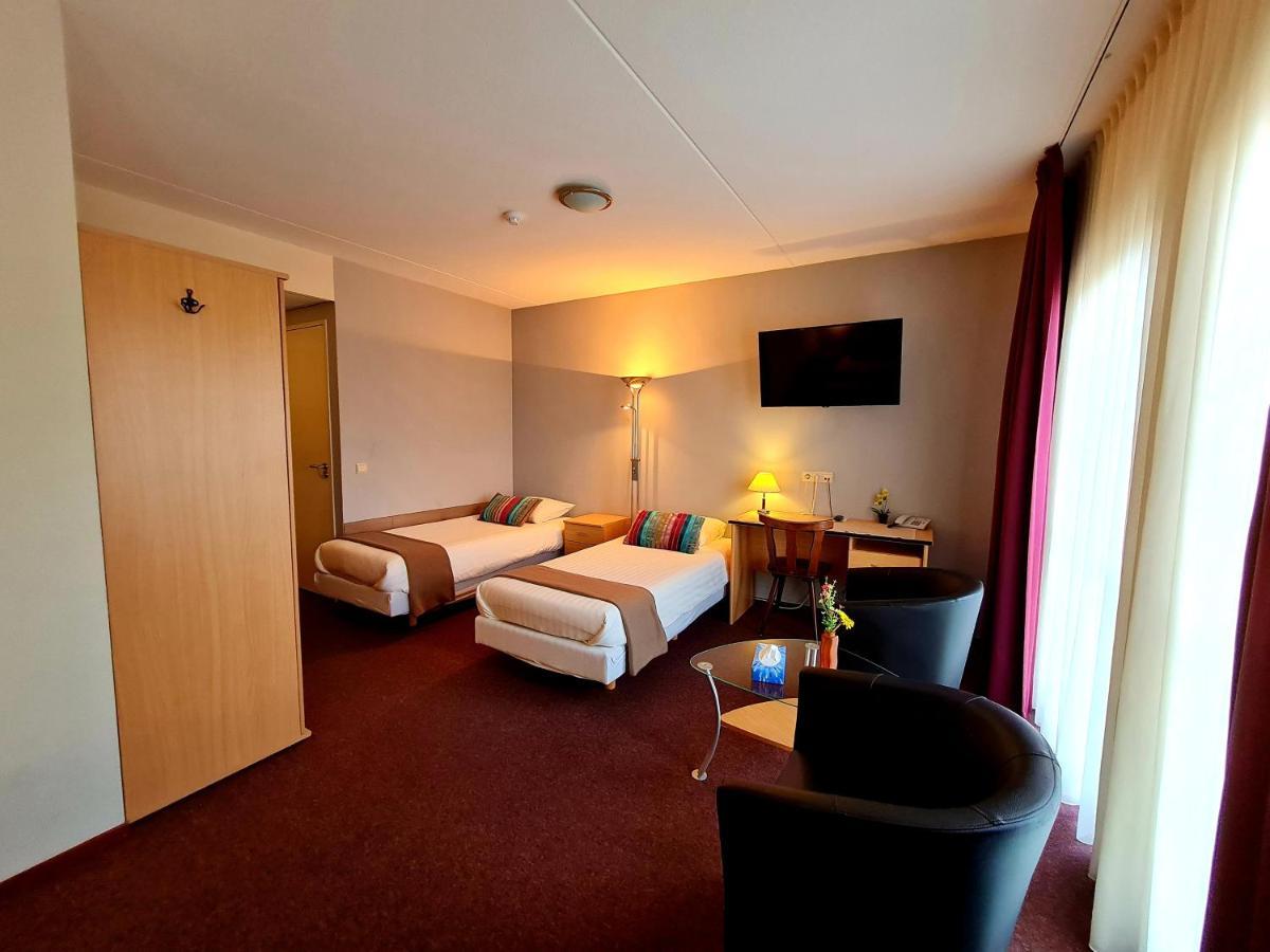 Hotel Restaurant 'T Trefpunt Made Bagian luar foto