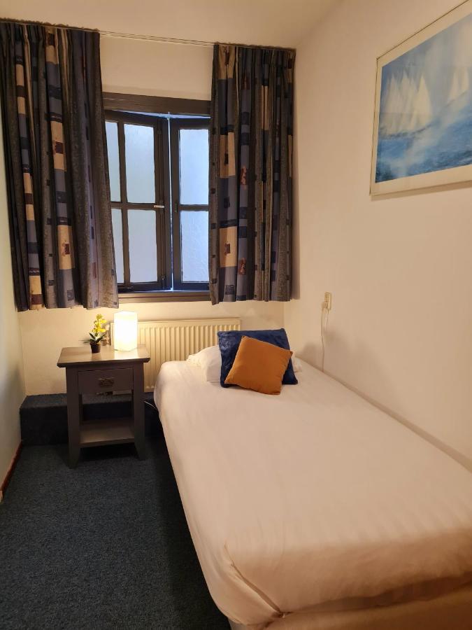 Hotel Restaurant 'T Trefpunt Made Bagian luar foto
