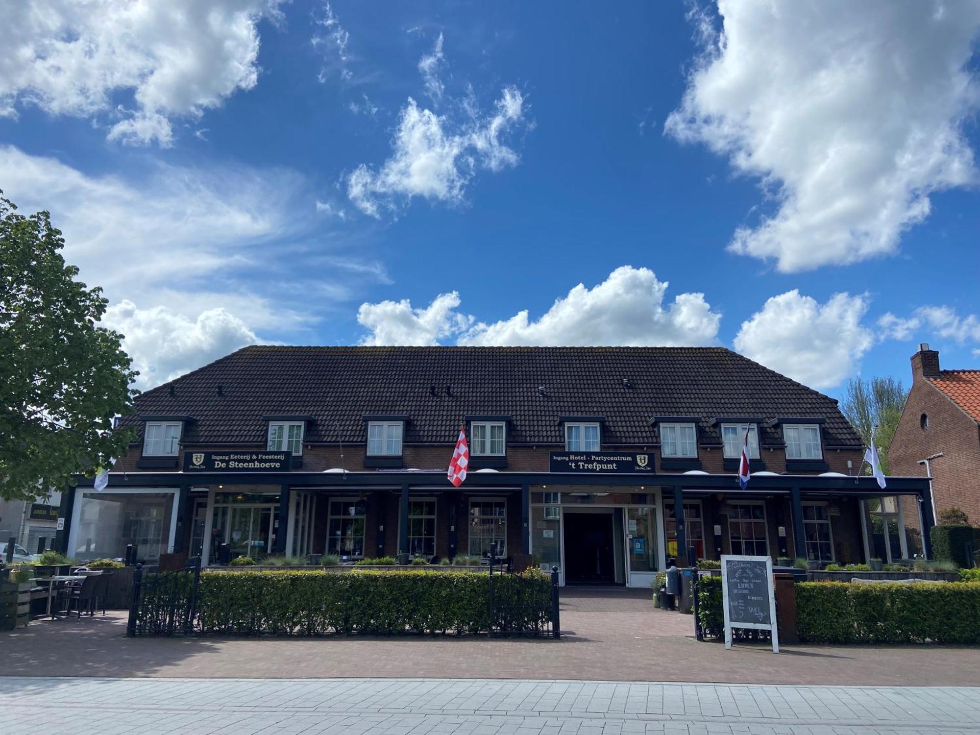 Hotel Restaurant 'T Trefpunt Made Bagian luar foto