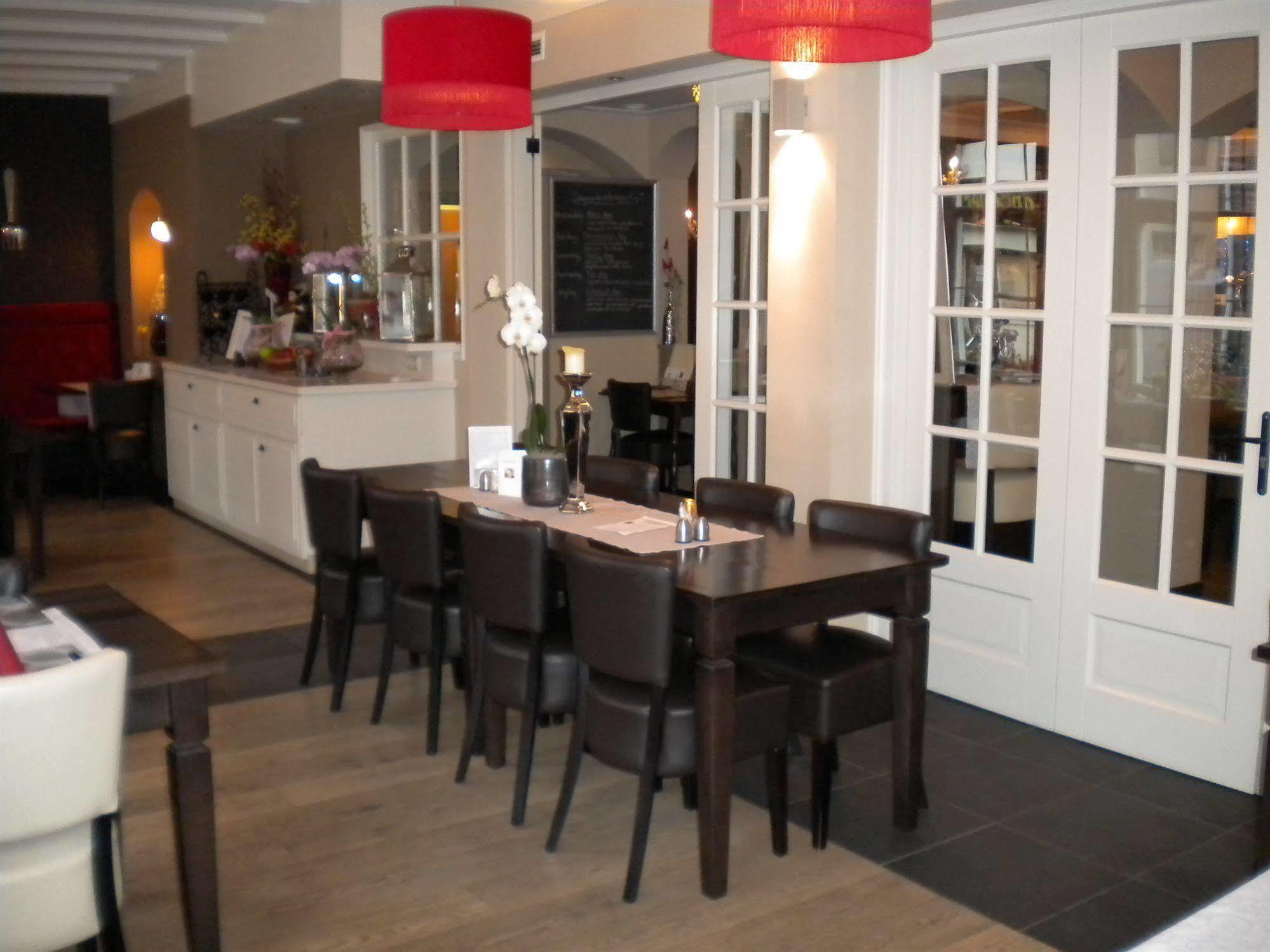 Hotel Restaurant 'T Trefpunt Made Bagian luar foto