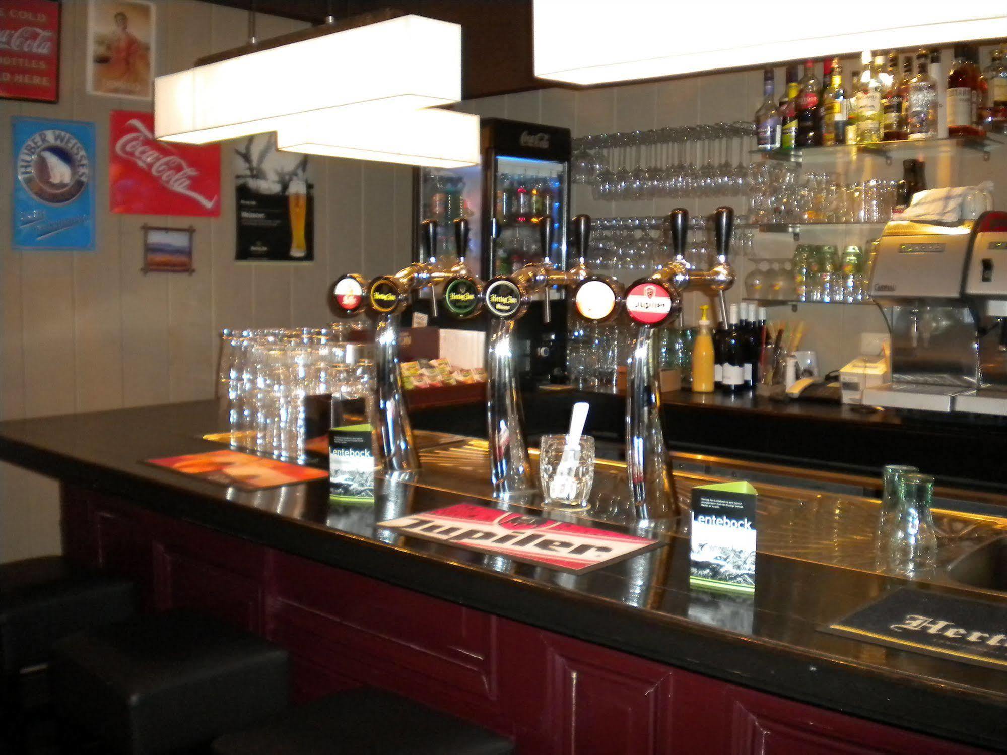 Hotel Restaurant 'T Trefpunt Made Bagian luar foto