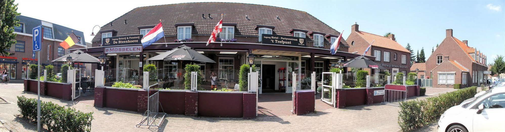 Hotel Restaurant 'T Trefpunt Made Bagian luar foto
