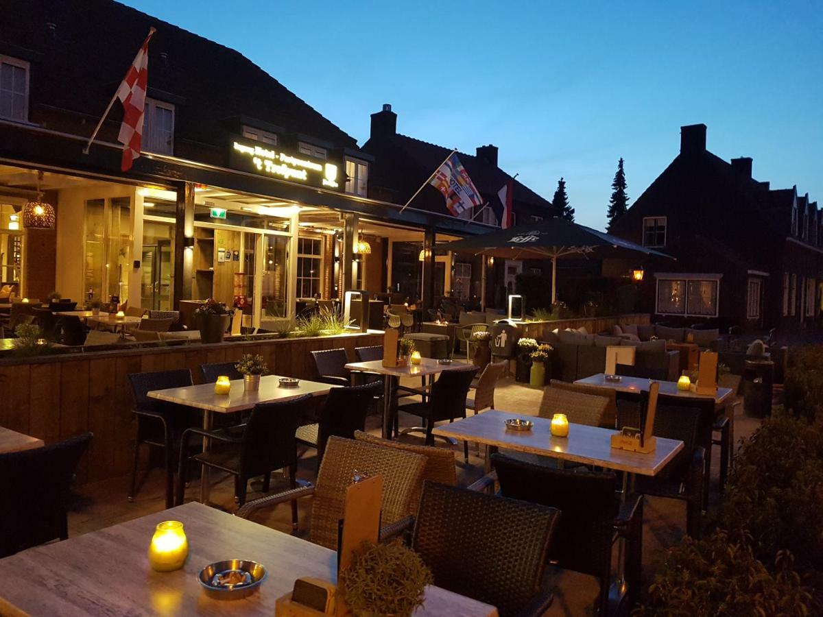 Hotel Restaurant 'T Trefpunt Made Bagian luar foto